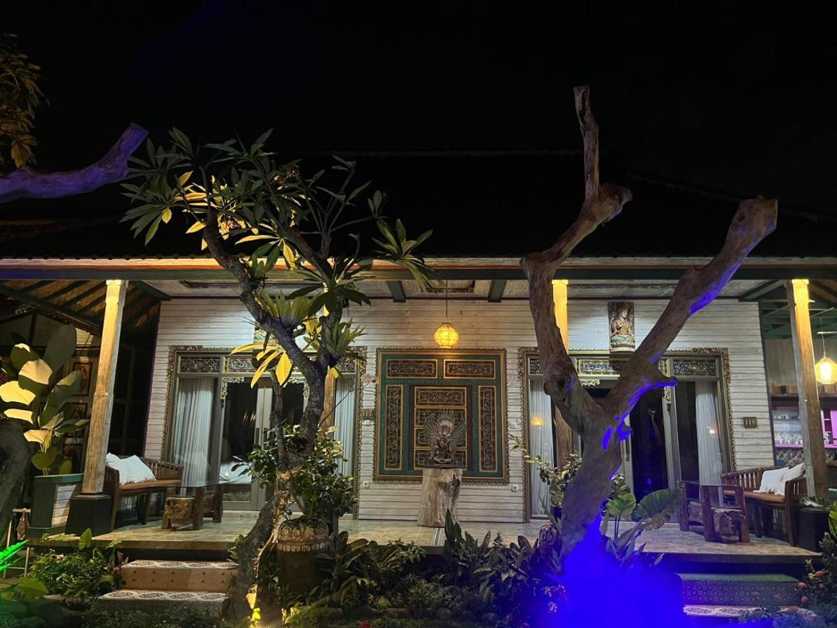 Villa Telaga Wana Sukawati المظهر الخارجي الصورة