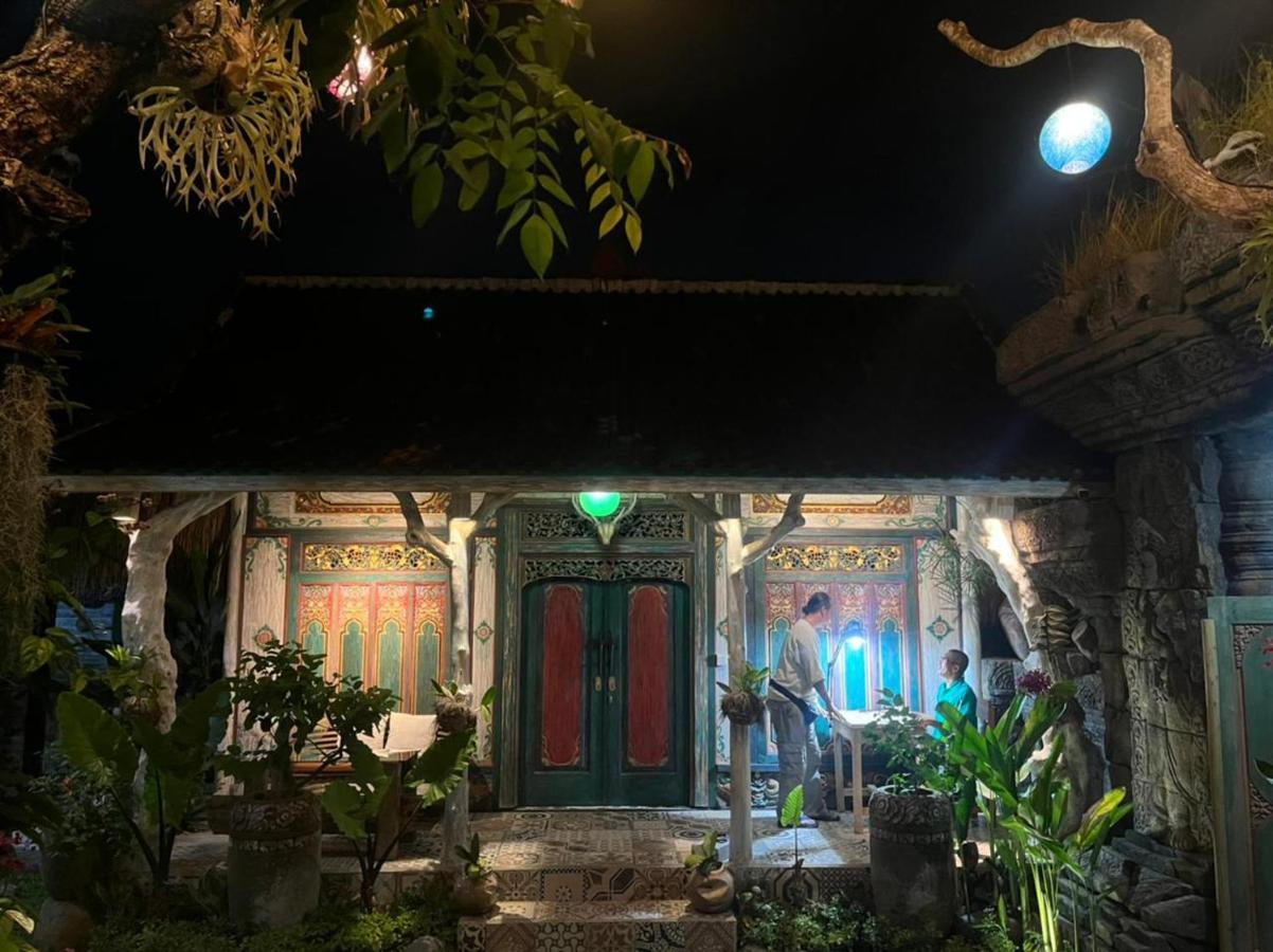 Villa Telaga Wana Sukawati المظهر الخارجي الصورة