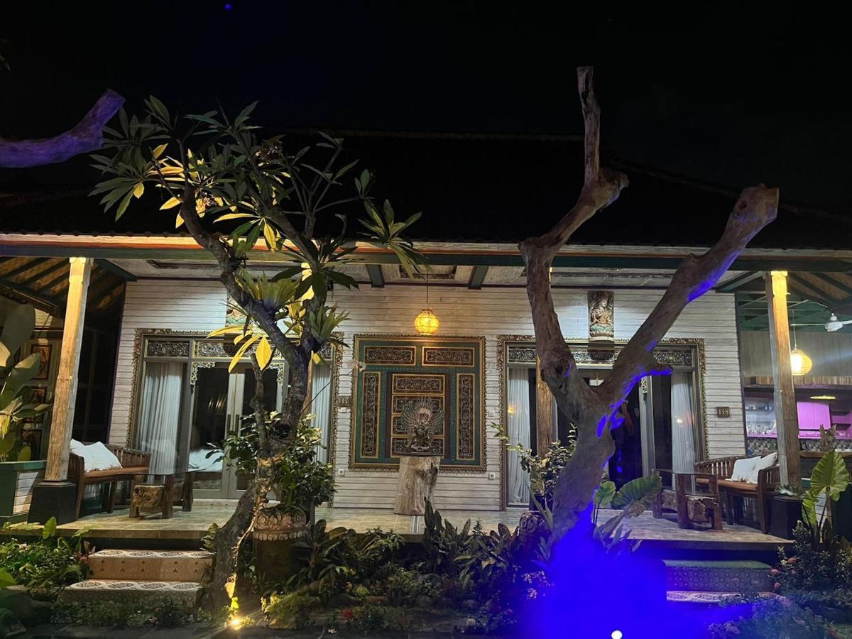 Villa Telaga Wana Sukawati المظهر الخارجي الصورة